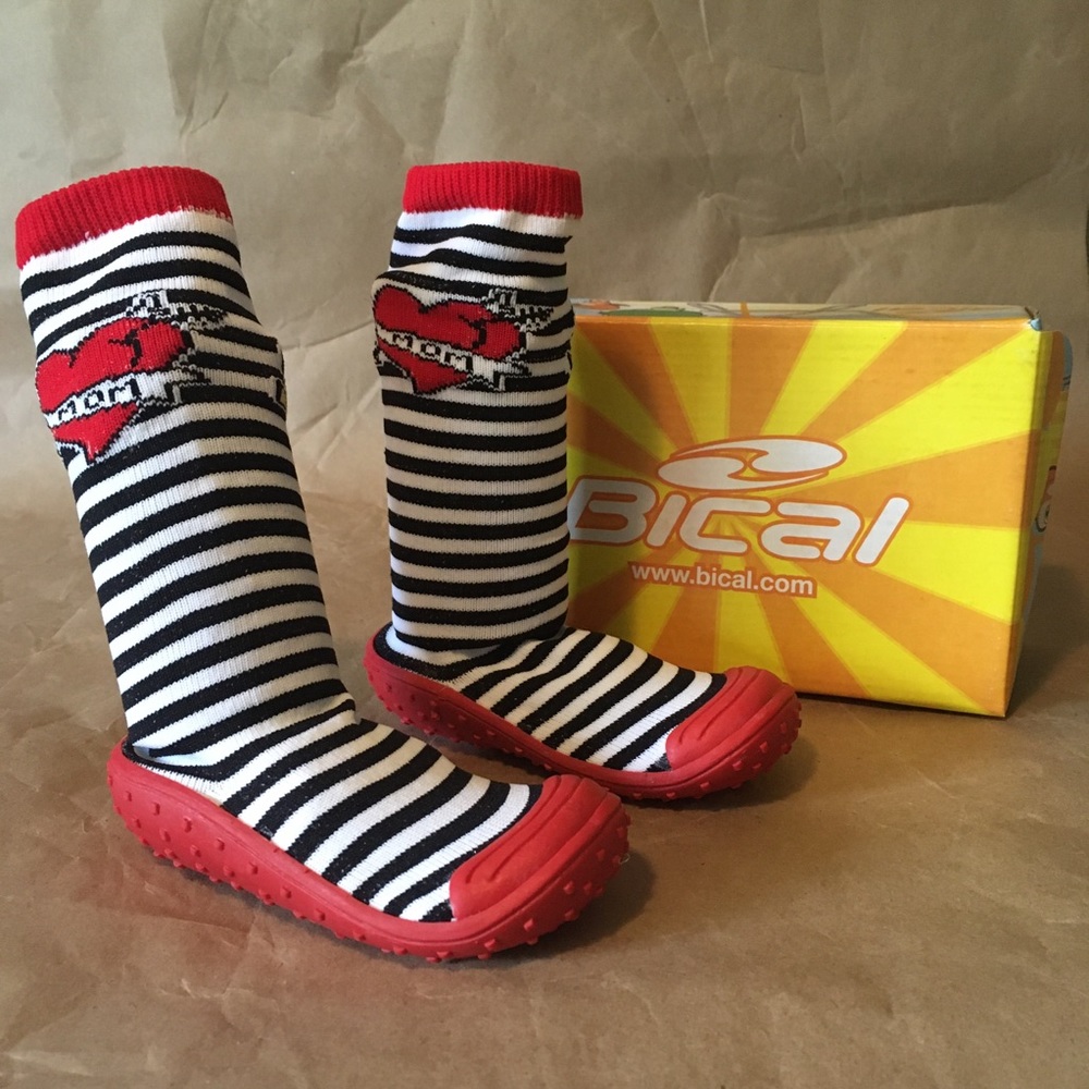 Toddler Sock Shoes -  Love Mom